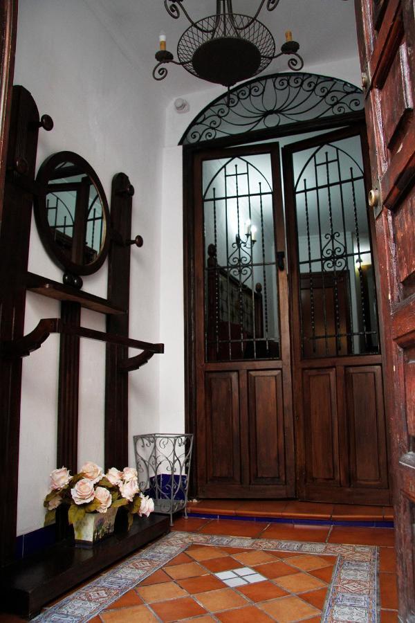 Viviendas Turisticas "La Luna 2" Cordoba Exterior photo